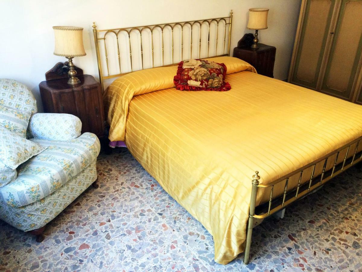 Roma Manuela'S Cozy Guest House Trastevere Экстерьер фото