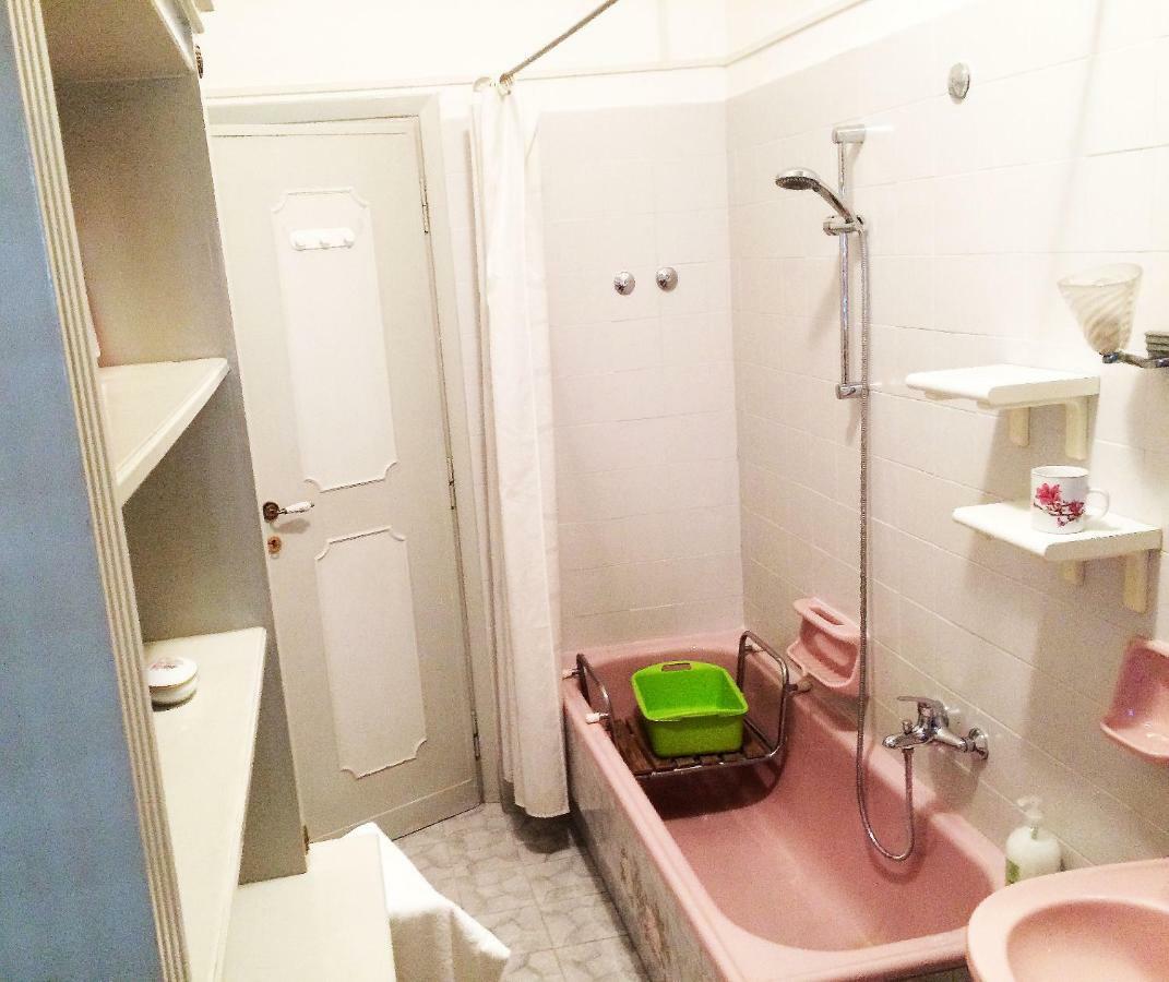 Roma Manuela'S Cozy Guest House Trastevere Экстерьер фото